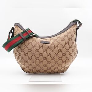 CD67 💖 GUCCI Monogram Web Halfmoon